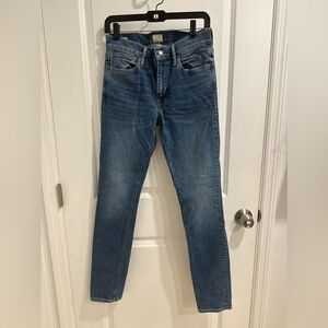 J Crew Men’s Light Wash Jeans Style 250 31/32